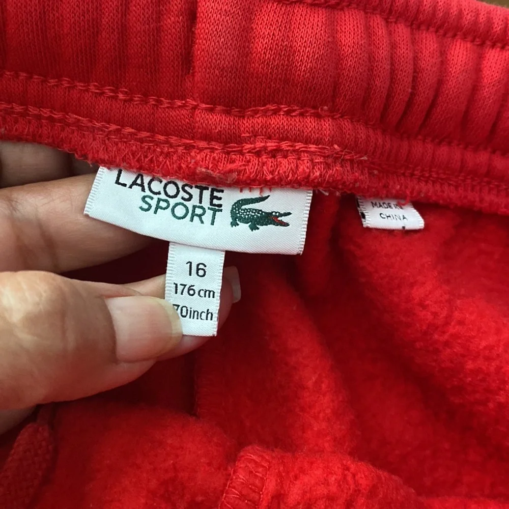 Lacoste - Picture 4 of 15